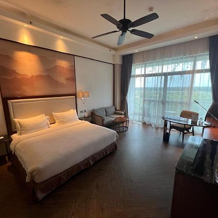Forest City Golf Hotel Nusajaya  Zewnętrze zdjęcie
