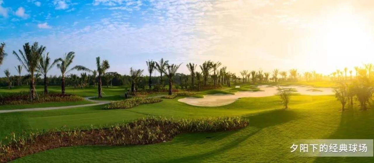 Forest City Golf Hotel Nusajaya  Zewnętrze zdjęcie